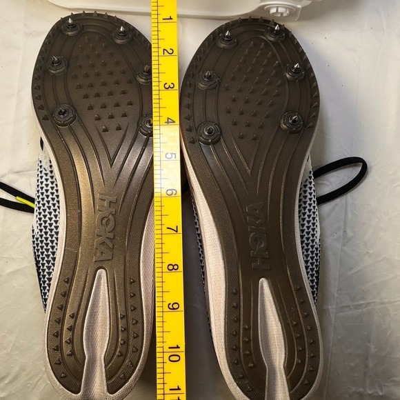 Hoka Men Track Spikes Crescendo MD Mesh Black White 12 Middle Distance Racing main image 4